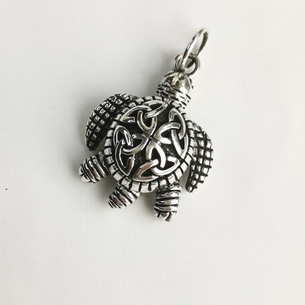 Sterling Silver turtle pendant for necklace🆕